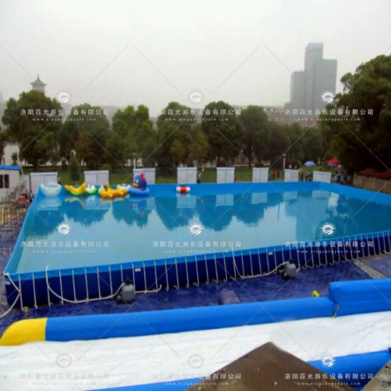 东山室外支架游泳池